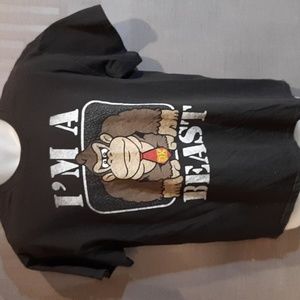 2019 Nintendo Donkey Kong "I'm a Beast" T-shirt Size Large